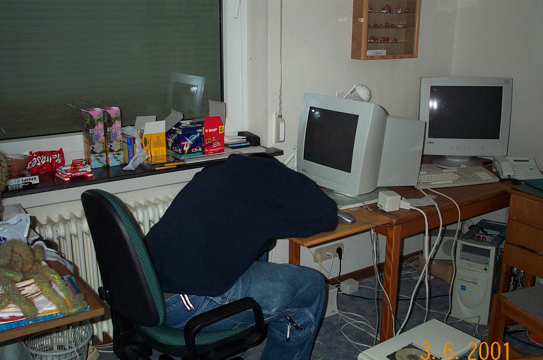 100.jpg